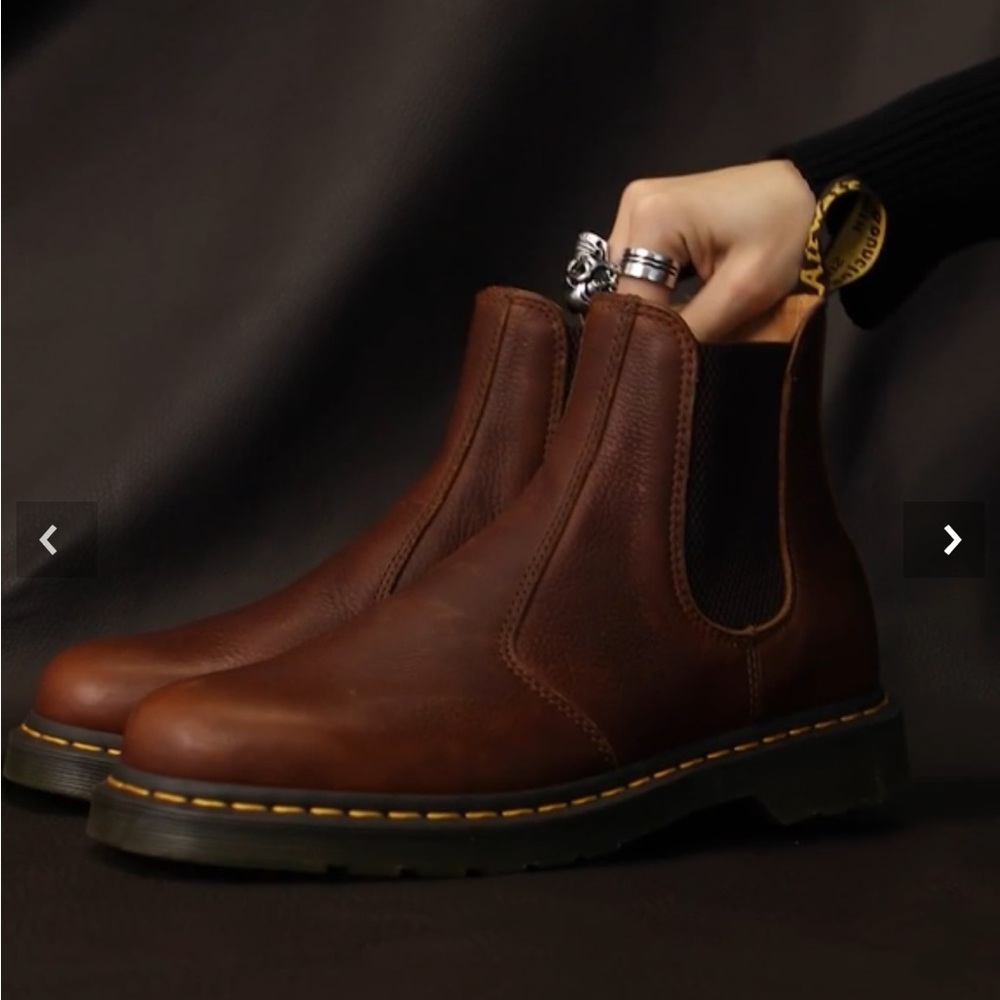 Doc Martens 2976 AMBASSADOR LEATHER CHELSEA BOOTS